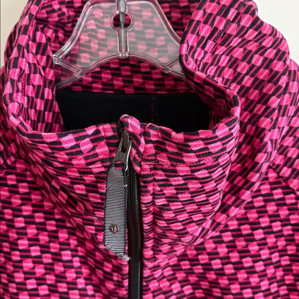 Lululemon Jacket - Picture 6 of 10